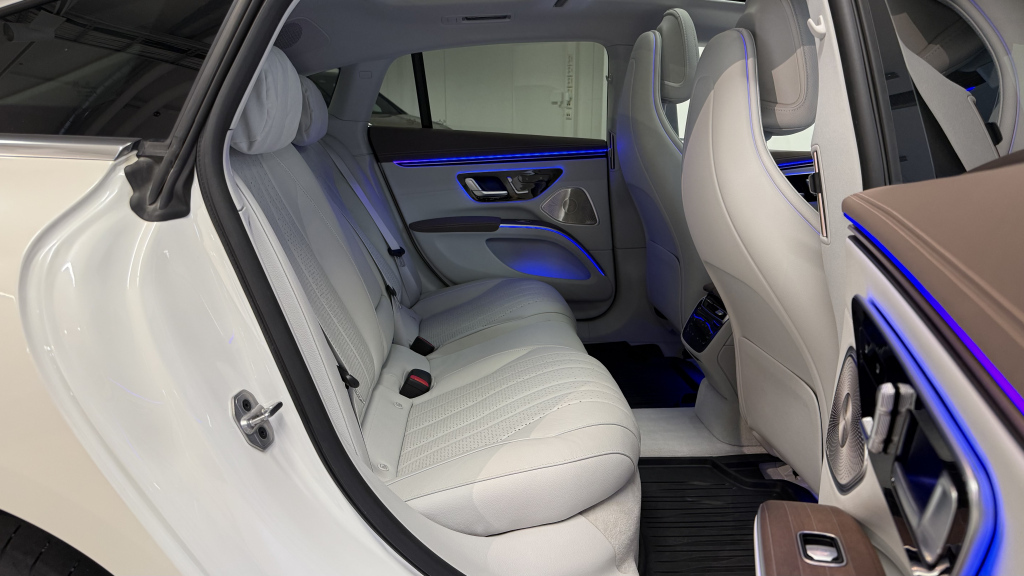Mercedes-Benz EQS vaihtoauto