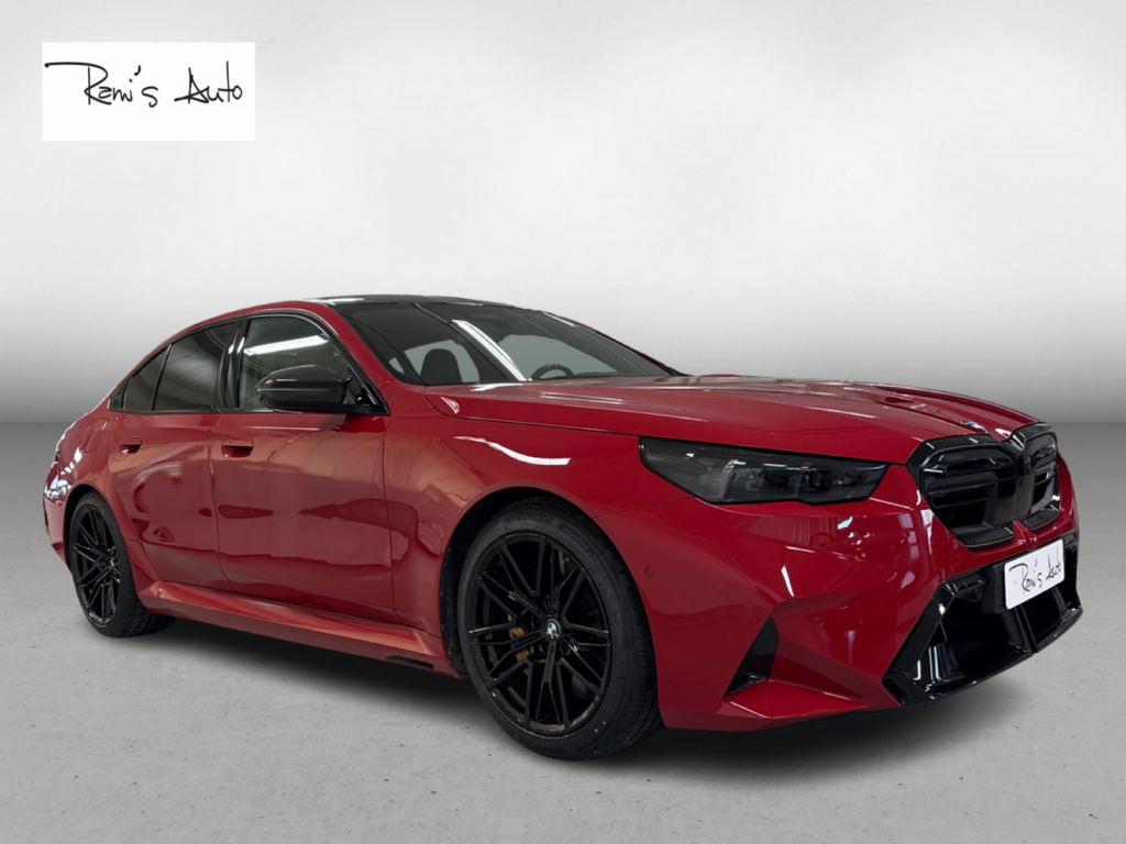 BMW M5 vaihtoauto