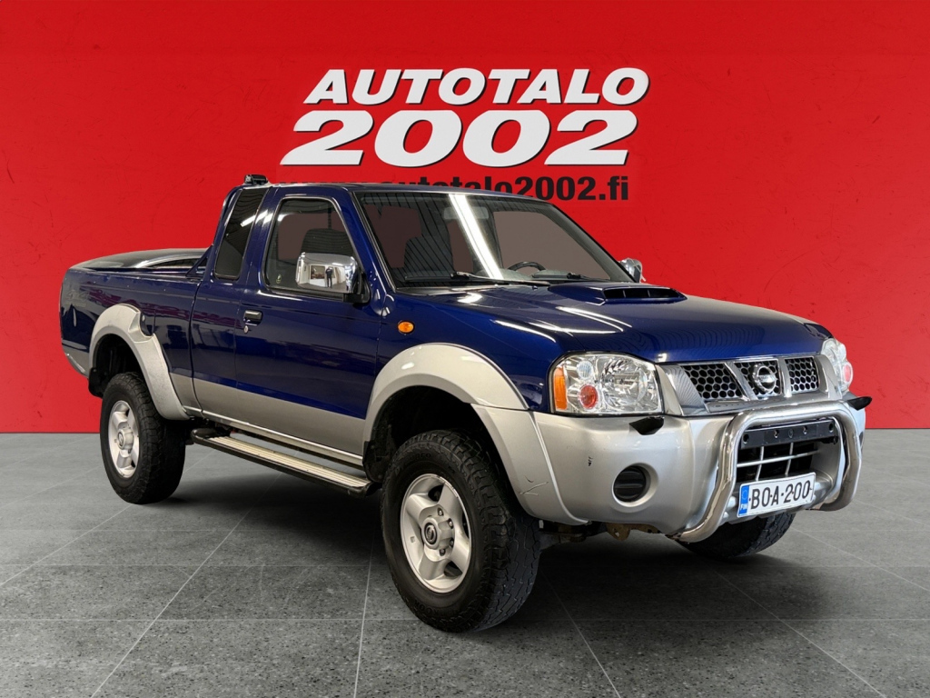 Nissan NP300 vaihtoauto