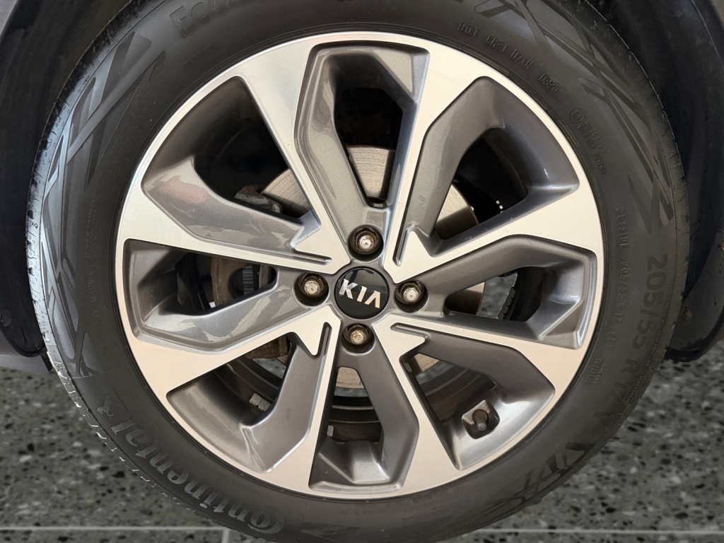 Kia Stonic vaihtoauto