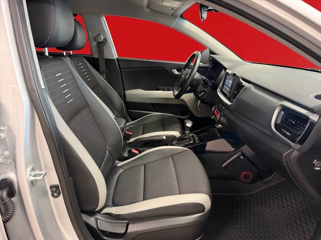 Kia Stonic vaihtoauto