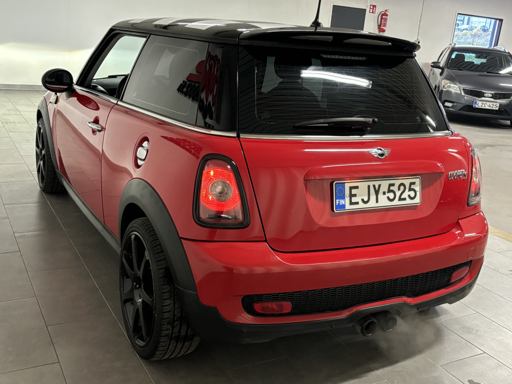 Mini Cooper S vaihtoauto