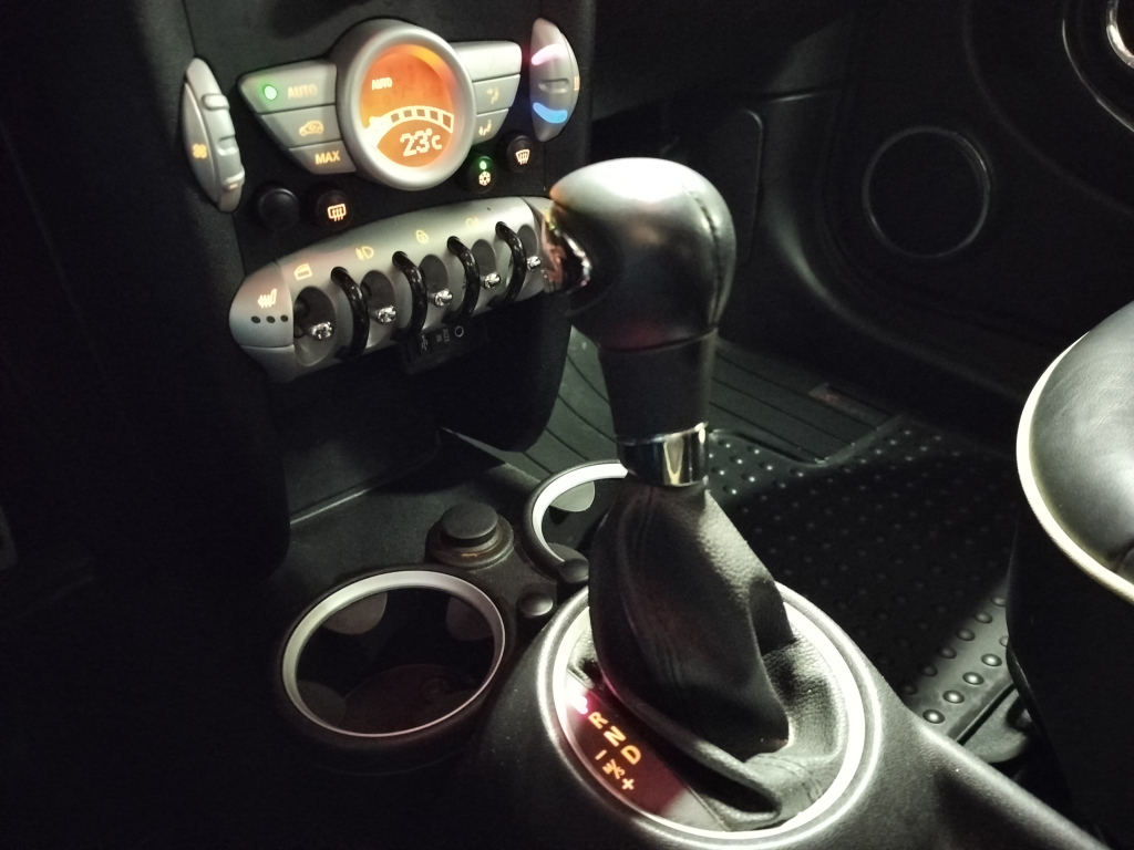 Mini Cooper S vaihtoauto