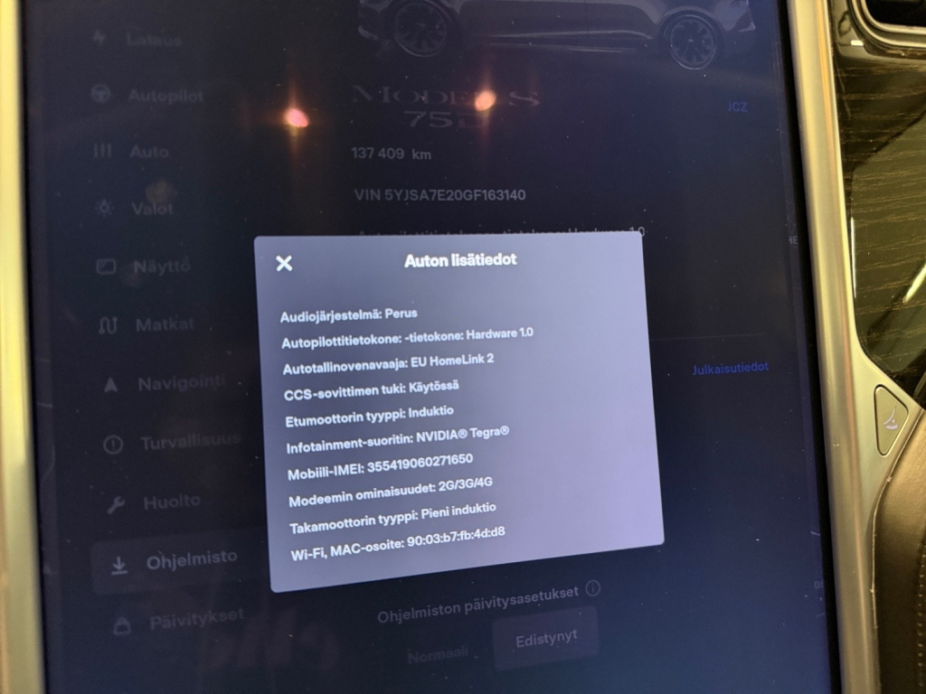 Tesla Model S vaihtoauto