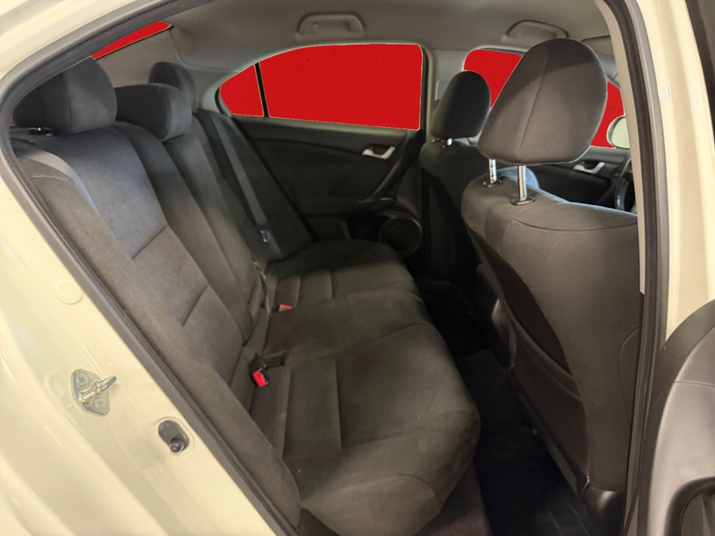 Honda Accord vaihtoauto