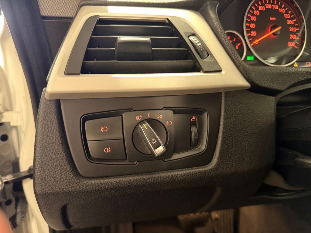 BMW 328 vaihtoauto