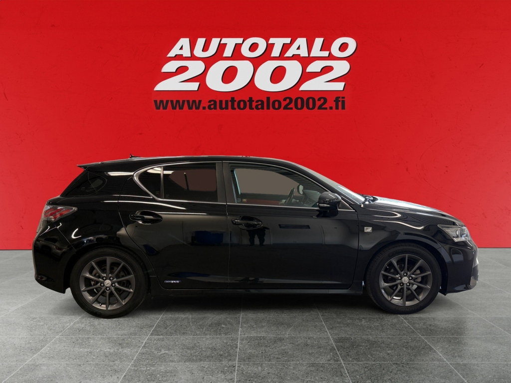 Lexus CT vaihtoauto