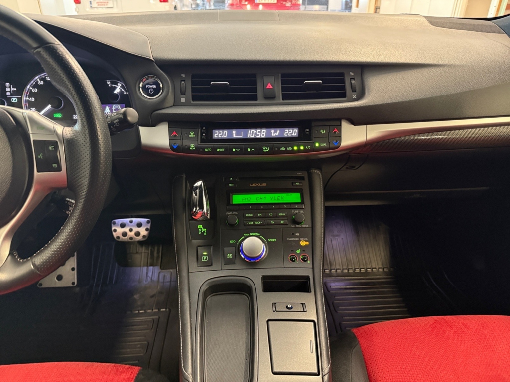 Lexus CT vaihtoauto