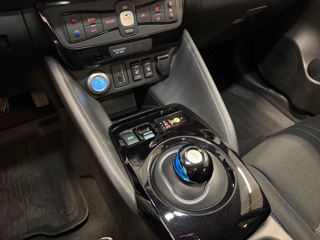 Nissan Leaf vaihtoauto
