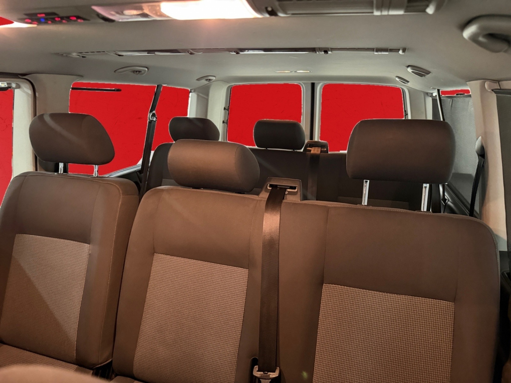 Volkswagen Caravelle vaihtoauto