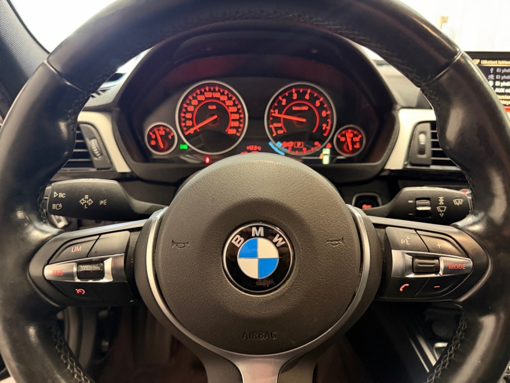 BMW 320 vaihtoauto
