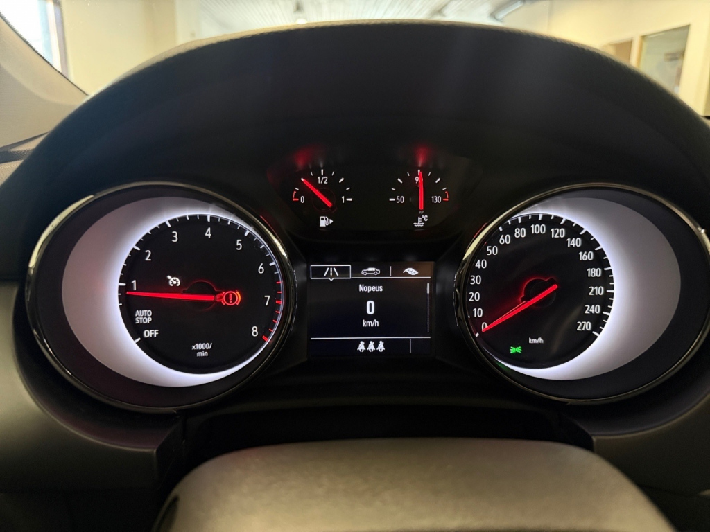 Opel Astra vaihtoauto