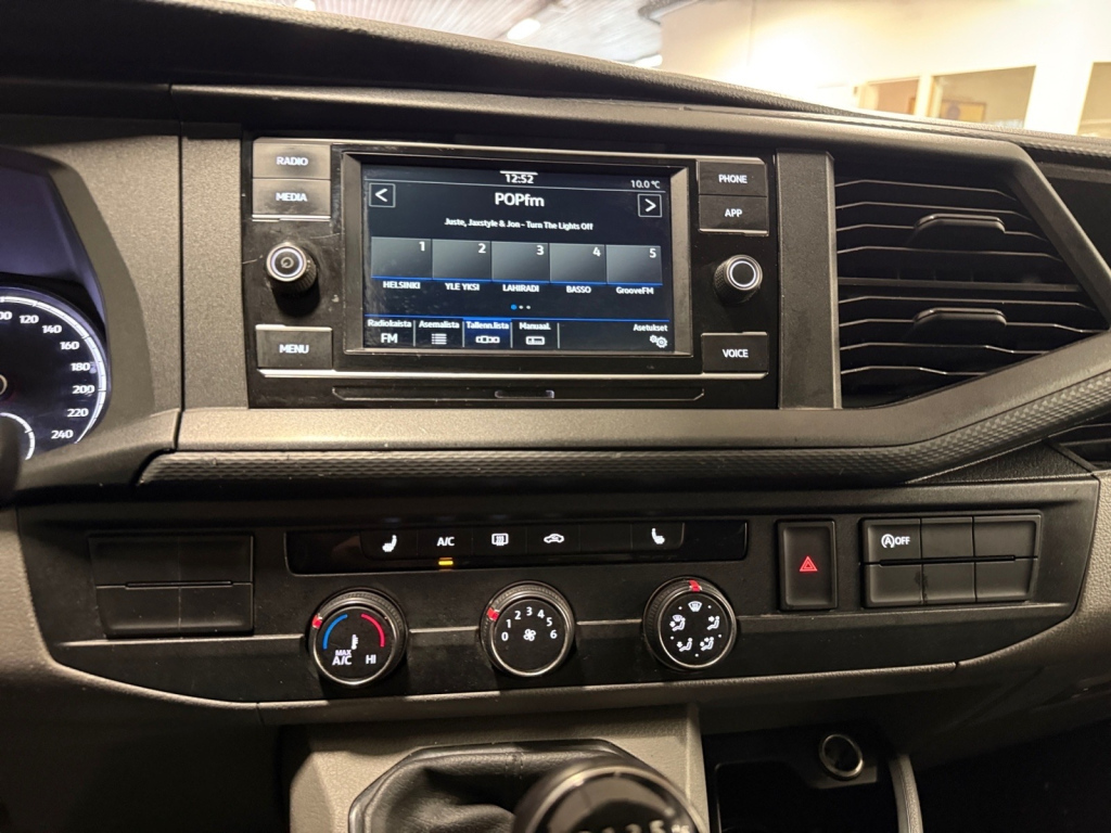 Volkswagen Transporter vaihtoauto