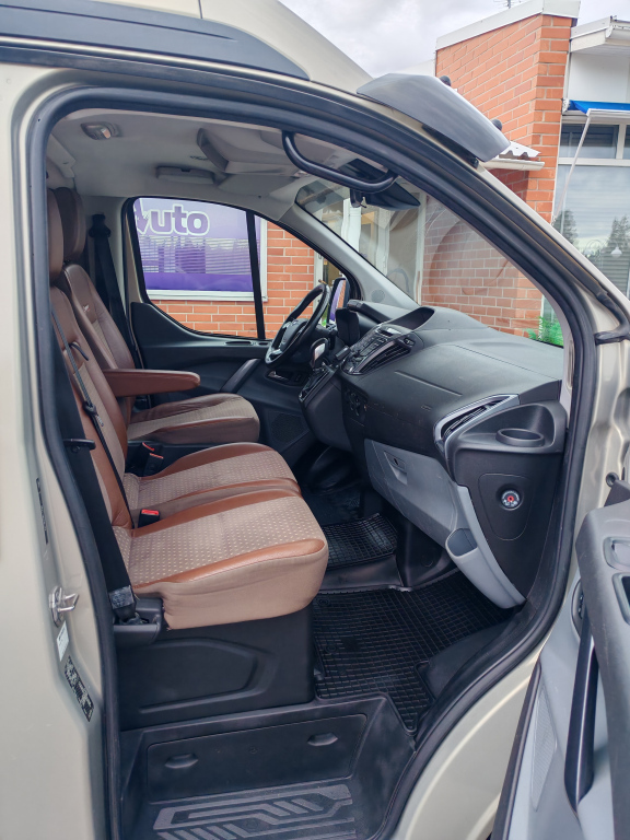 Ford Transit Custom vaihtoauto