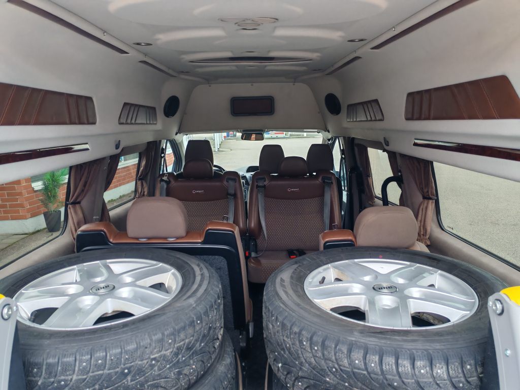Ford Transit Custom vaihtoauto