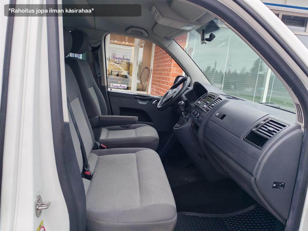 Volkswagen Caravelle vaihtoauto