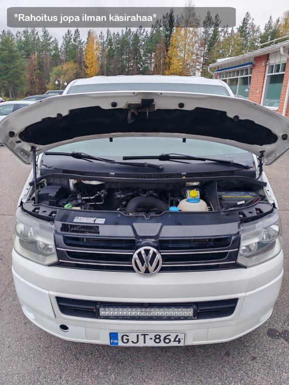 Volkswagen Caravelle vaihtoauto