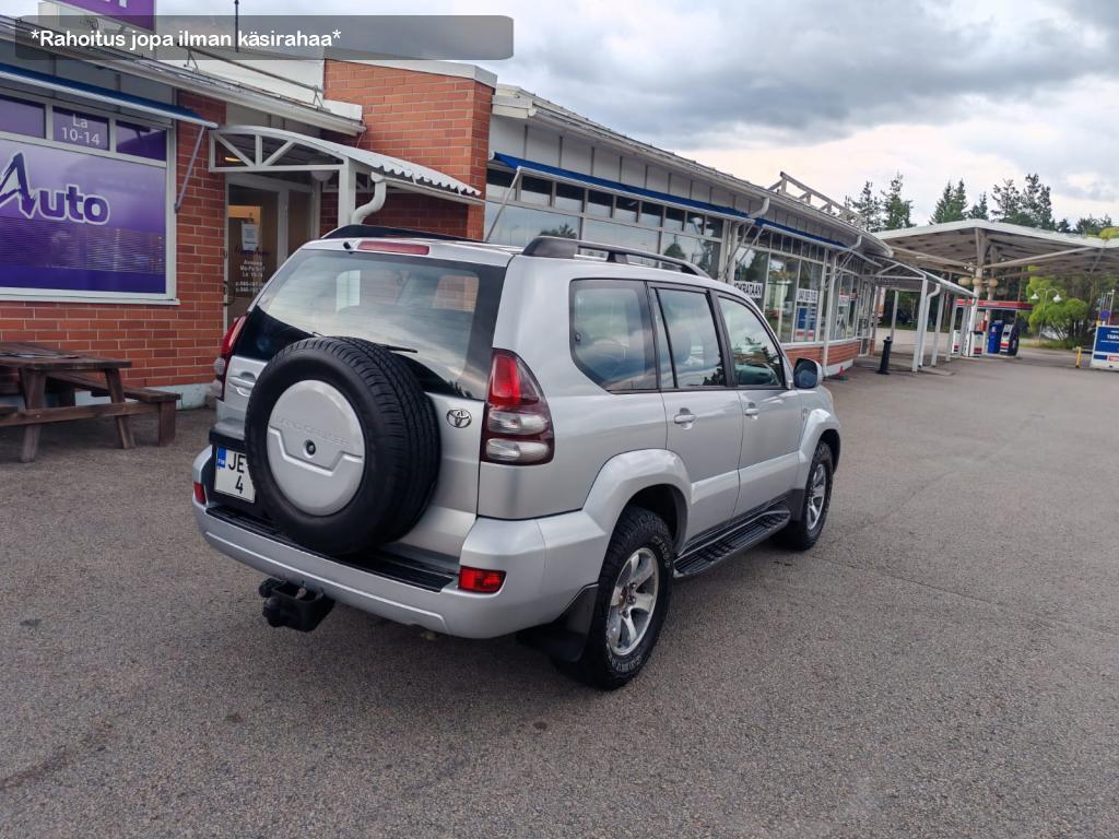 Toyota Land Cruiser vaihtoauto