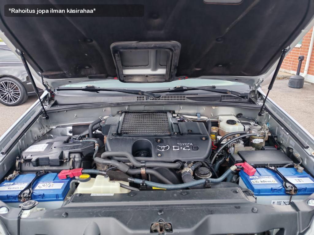 Toyota Land Cruiser vaihtoauto