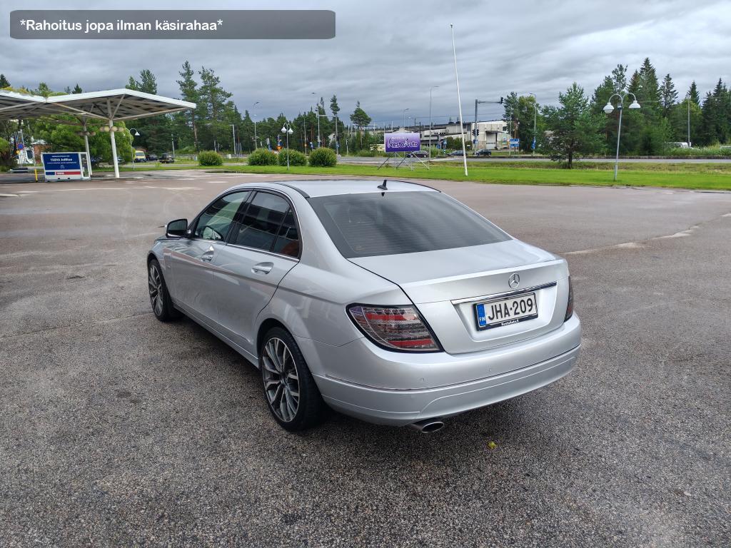 Mercedes-Benz C vaihtoauto