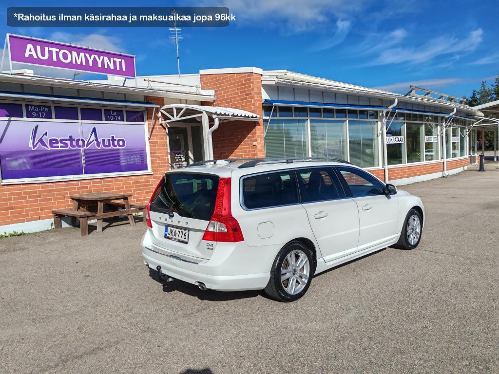 Volvo V70 vaihtoauto