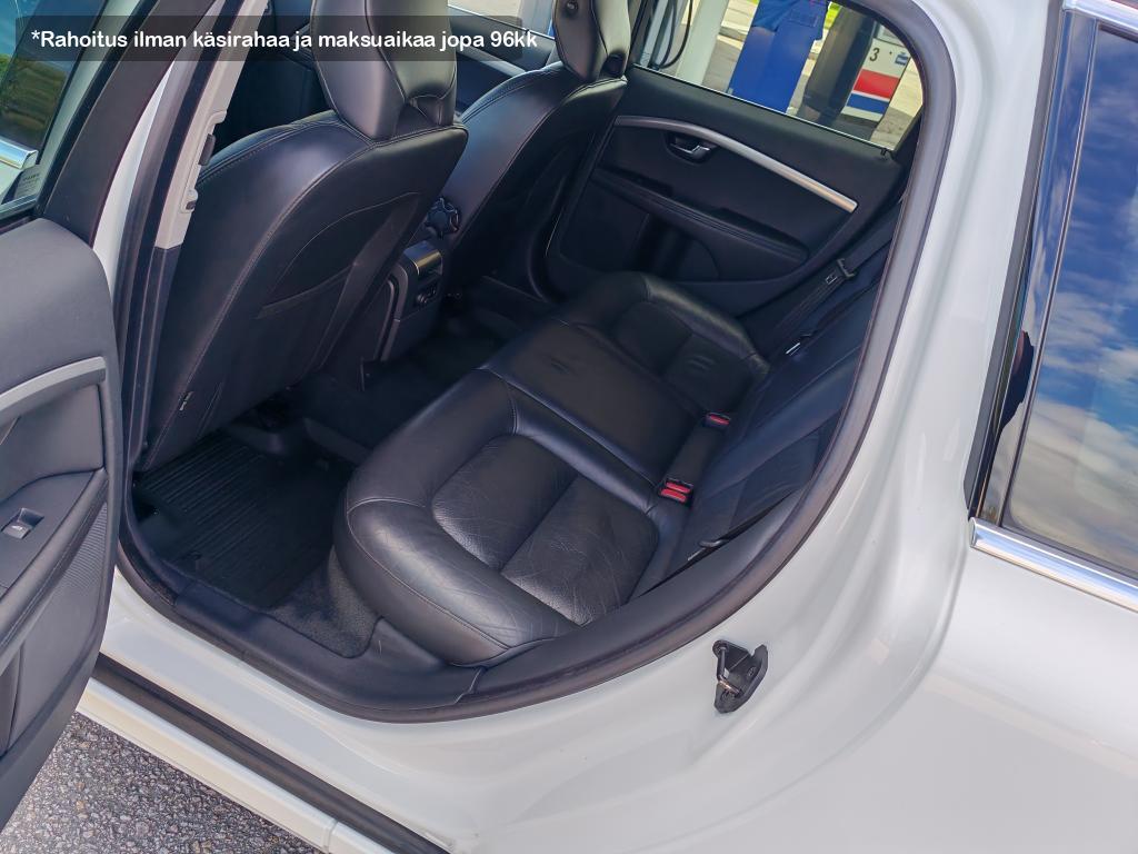 Volvo V70 vaihtoauto