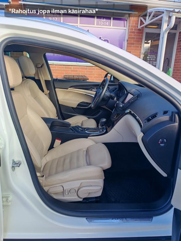 Opel Insignia vaihtoauto
