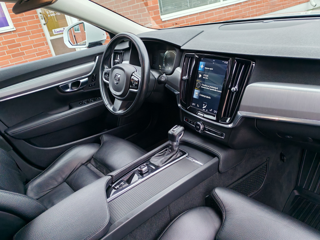 Volvo V90 vaihtoauto