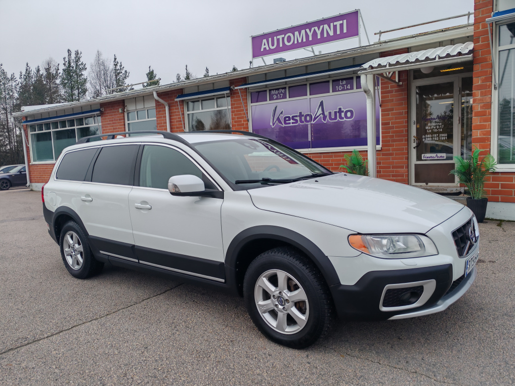 Volvo XC70 vaihtoauto