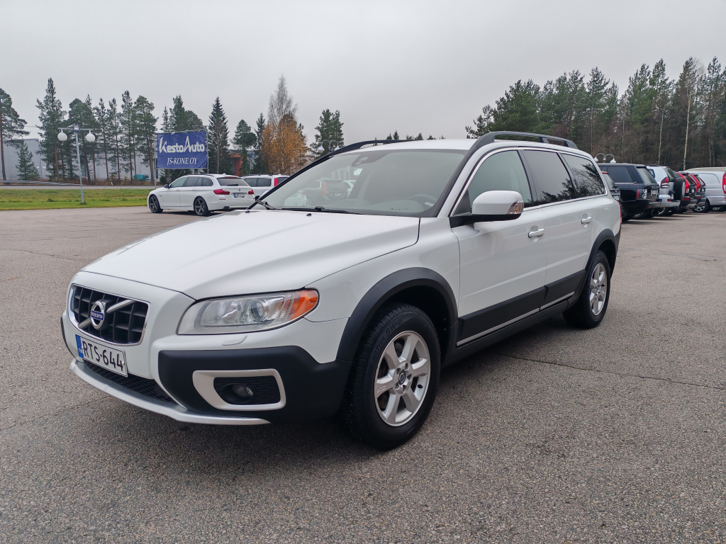 Volvo XC70 vaihtoauto