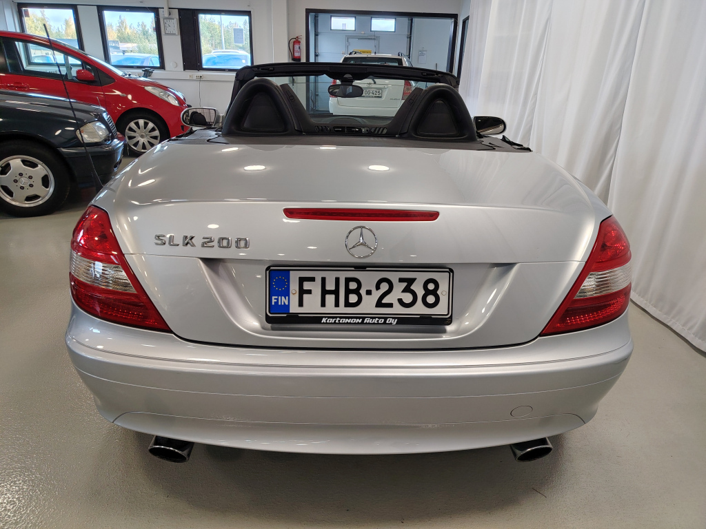 Mercedes-Benz SLK vaihtoauto
