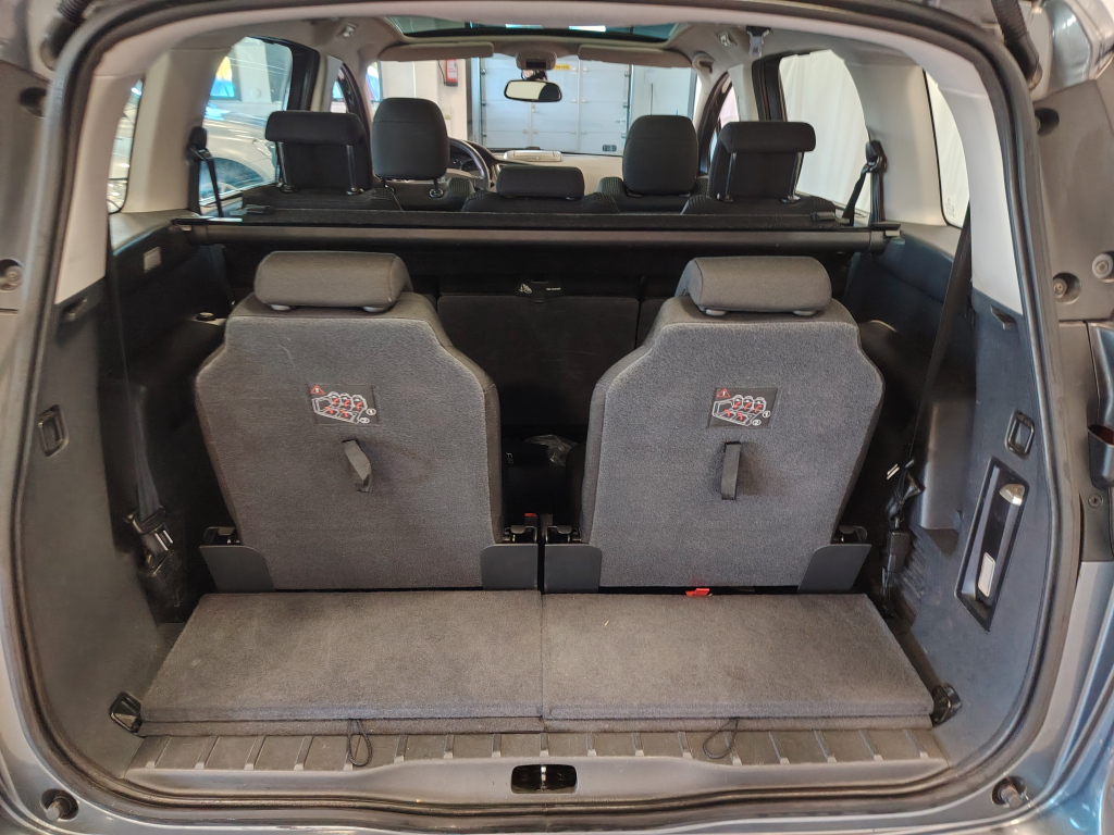 Peugeot 5008 vaihtoauto