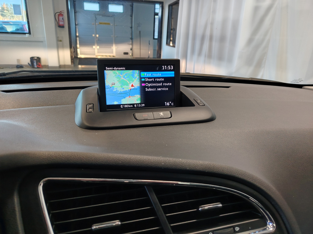 Peugeot 5008 vaihtoauto