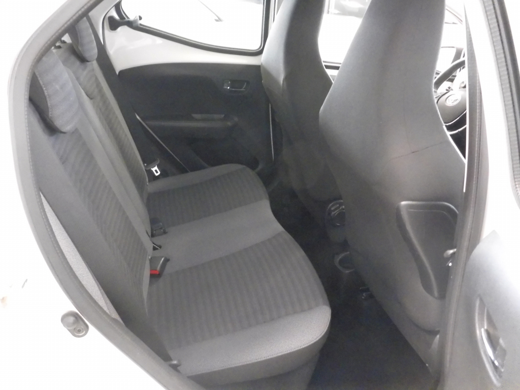 Toyota AYGO vaihtoauto