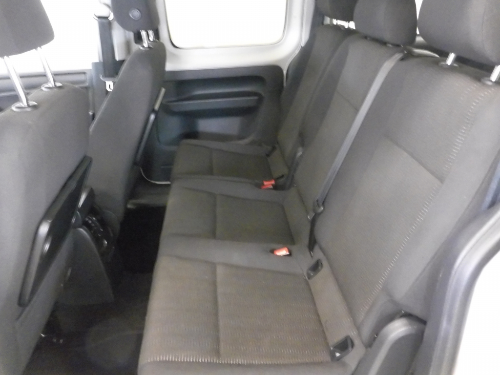 Volkswagen Caddy Maxi vaihtoauto