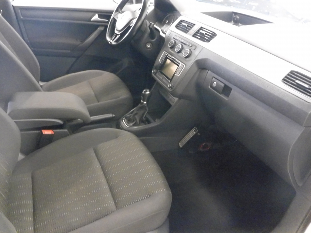 Volkswagen Caddy Maxi vaihtoauto