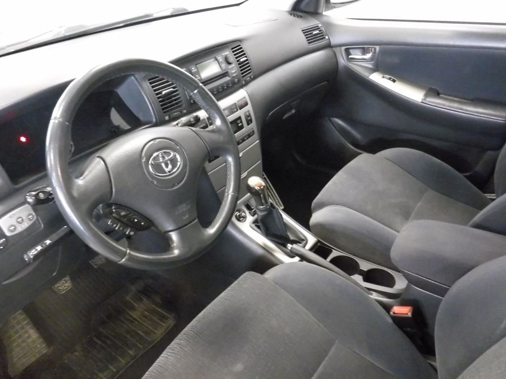 Toyota Corolla vaihtoauto