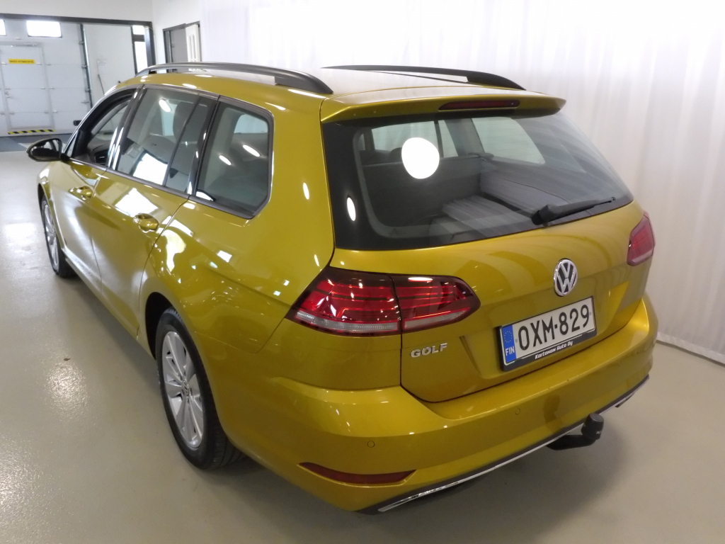 Volkswagen Golf vaihtoauto