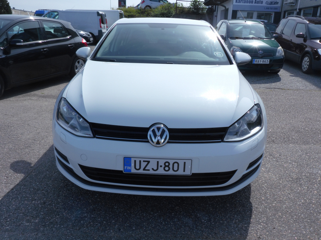 Volkswagen Golf vaihtoauto