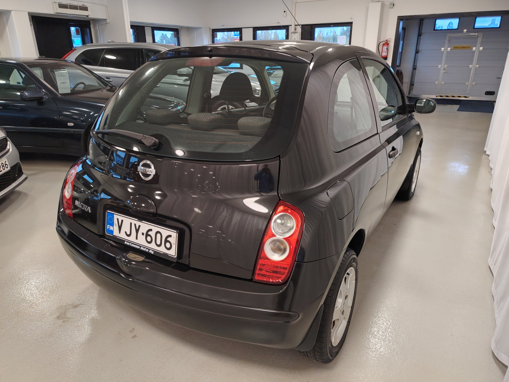 Nissan Micra vaihtoauto
