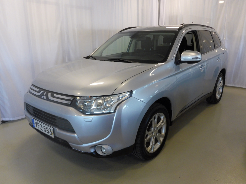 Mitsubishi Outlander vaihtoauto