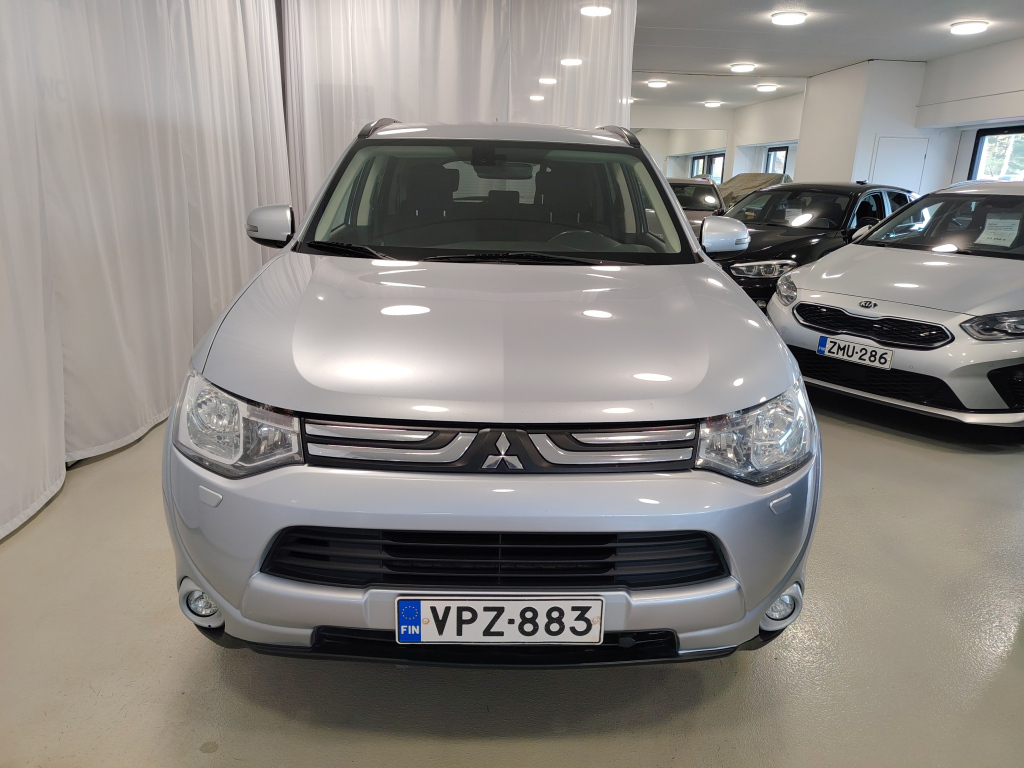 Mitsubishi Outlander vaihtoauto