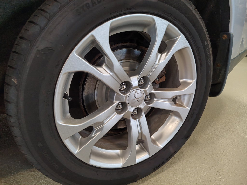Mitsubishi Outlander vaihtoauto