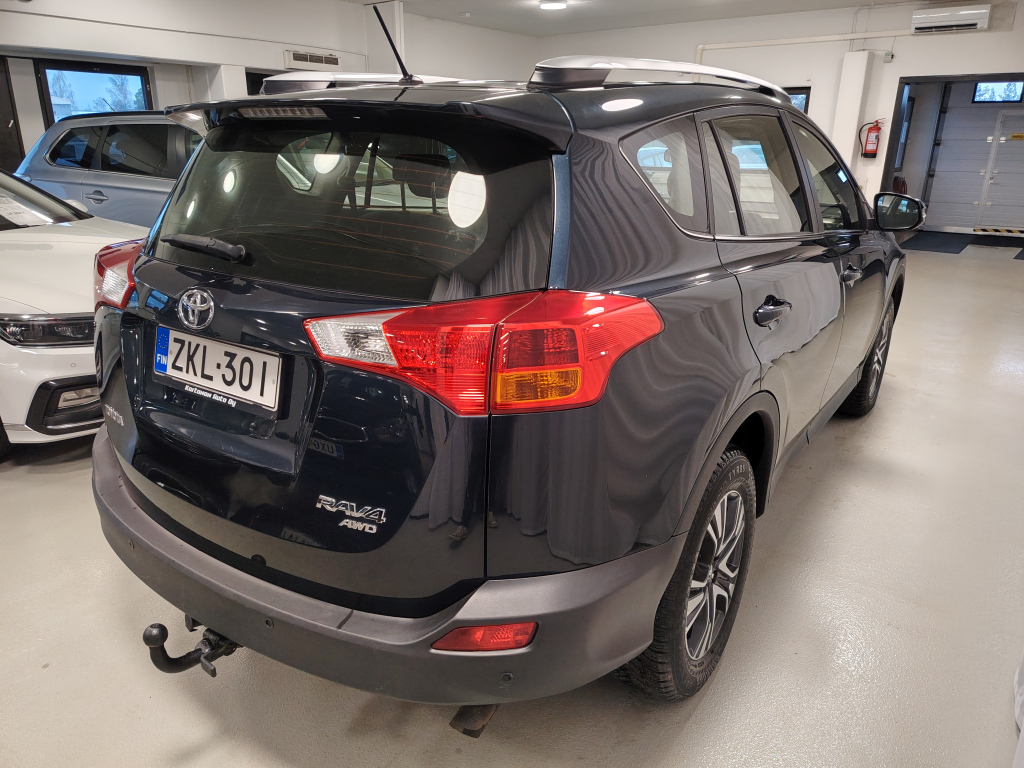 Toyota RAV4 vaihtoauto
