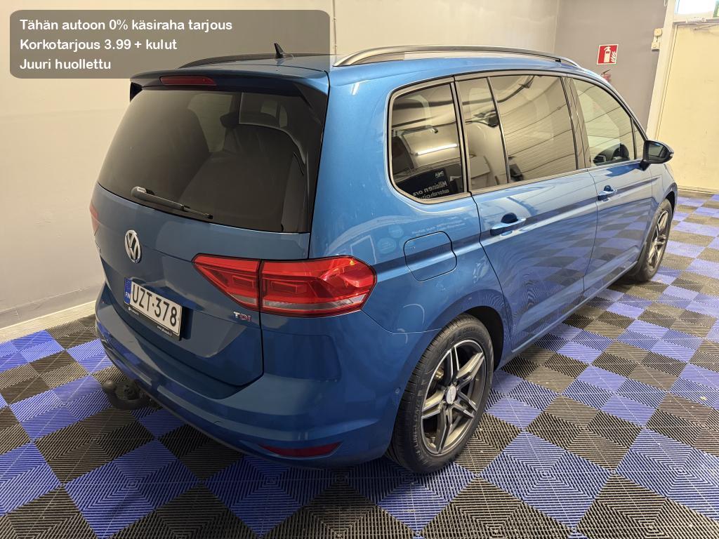 Volkswagen Touran vaihtoauto