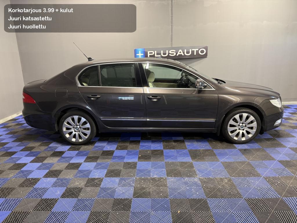 Skoda Superb vaihtoauto