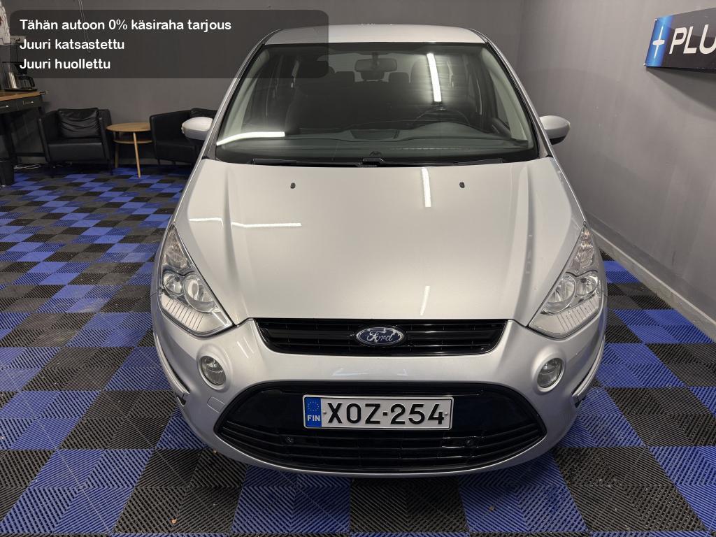 Ford S-MAX vaihtoauto