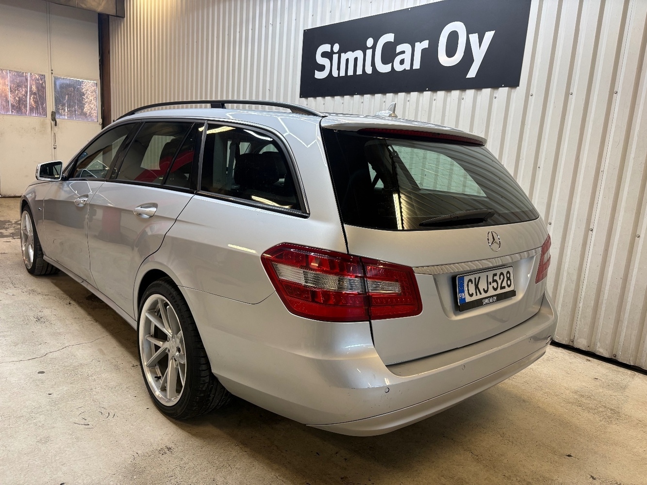 Mercedes-Benz E vaihtoauto
