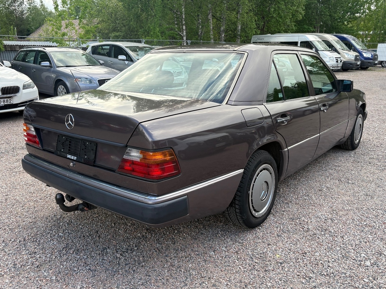 Mercedes-Benz E vaihtoauto