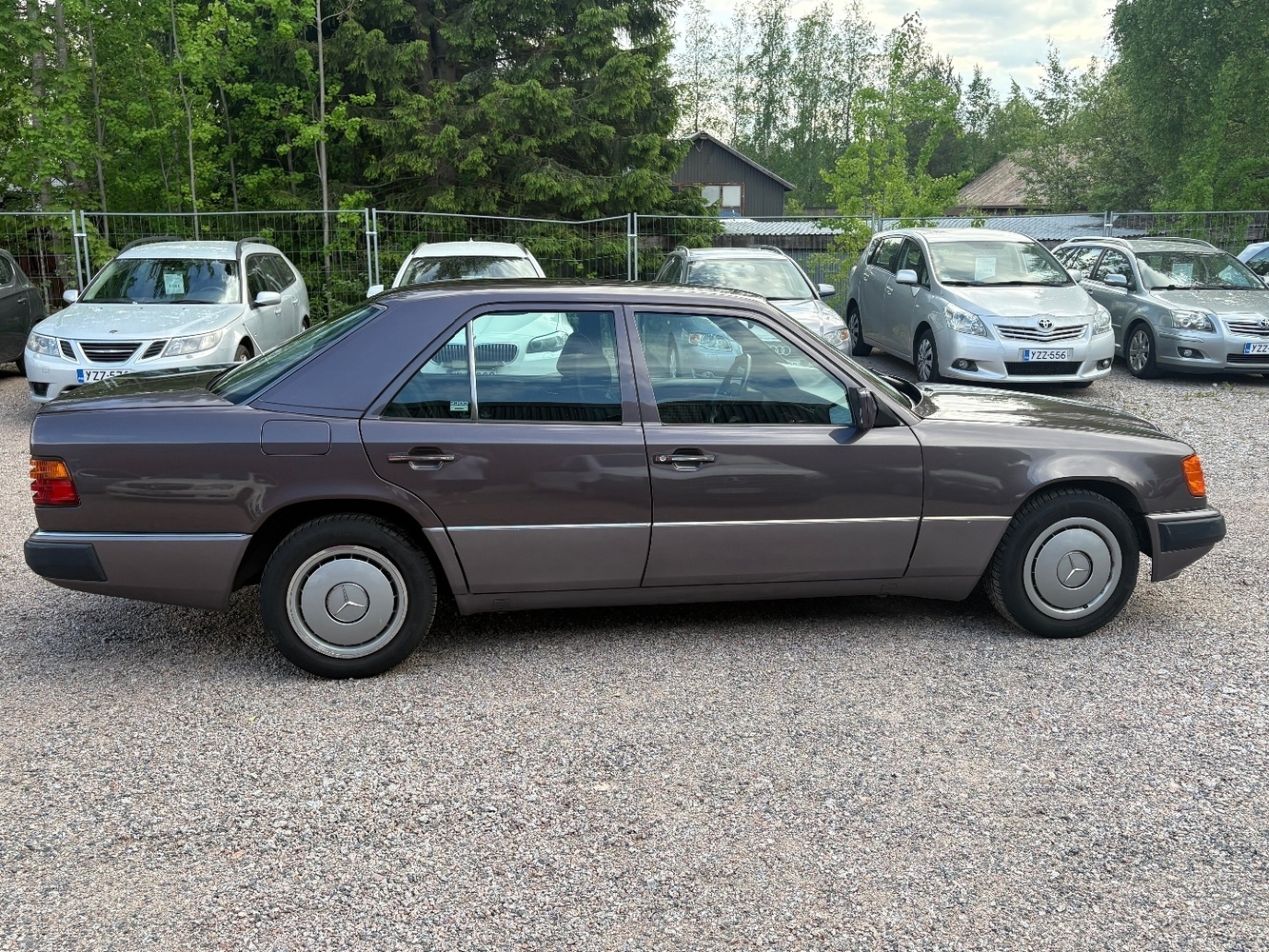 Mercedes-Benz E vaihtoauto